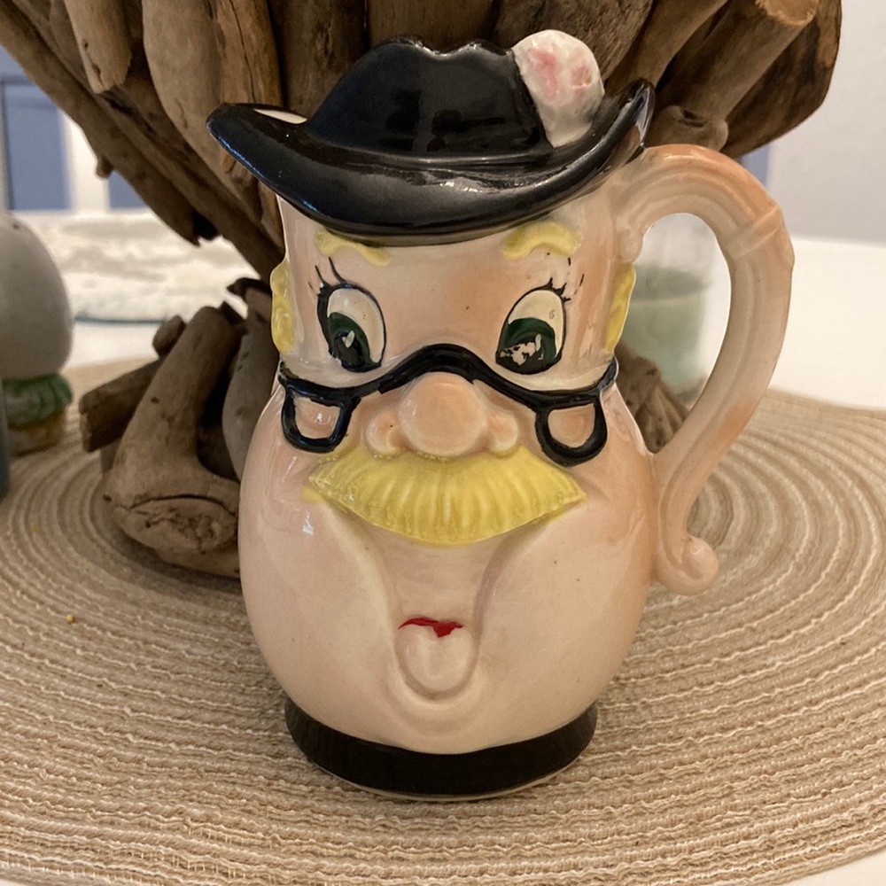 Vintage Crown Shafford  Mr. Creamer #8308